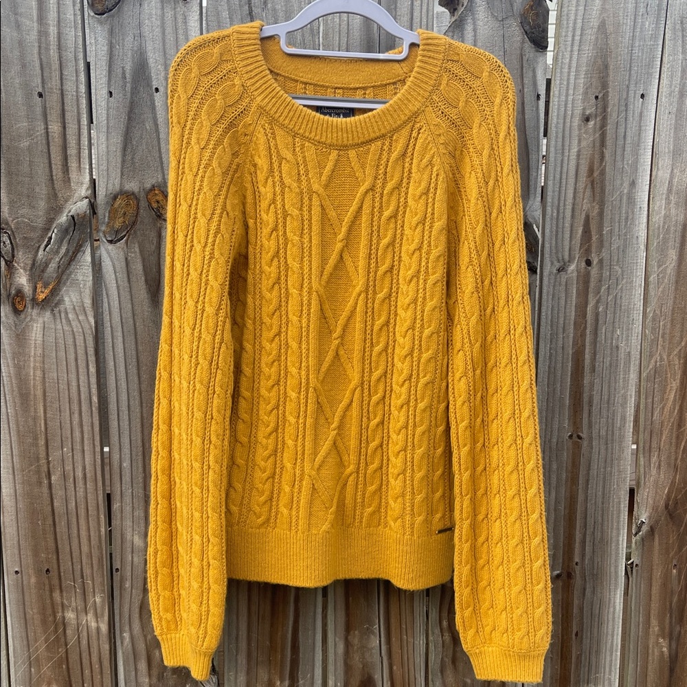 Abercrombie & Fitch Gold/Mustard Cable Knit Sweater